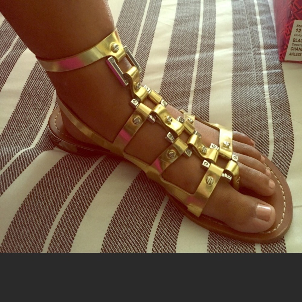 Preloved toryburch gladiator sandals